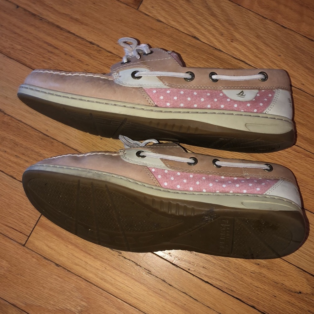 Sperry Top-Siders Pink pattern with white Polka Dots on Tan Leather - Picture 2 of 10